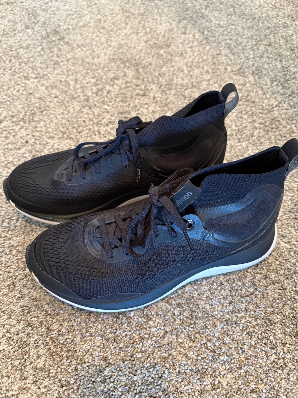 Lululemon Women’s Black Athletic Knit Running Shoes